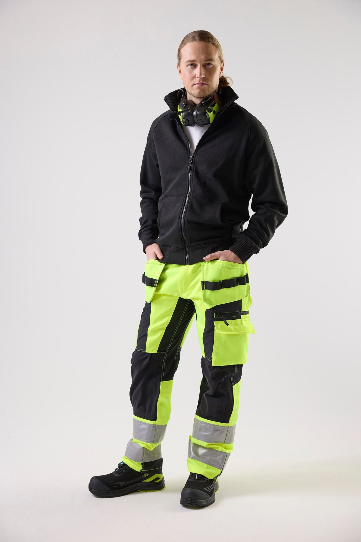 236 Craftsmen Trousers