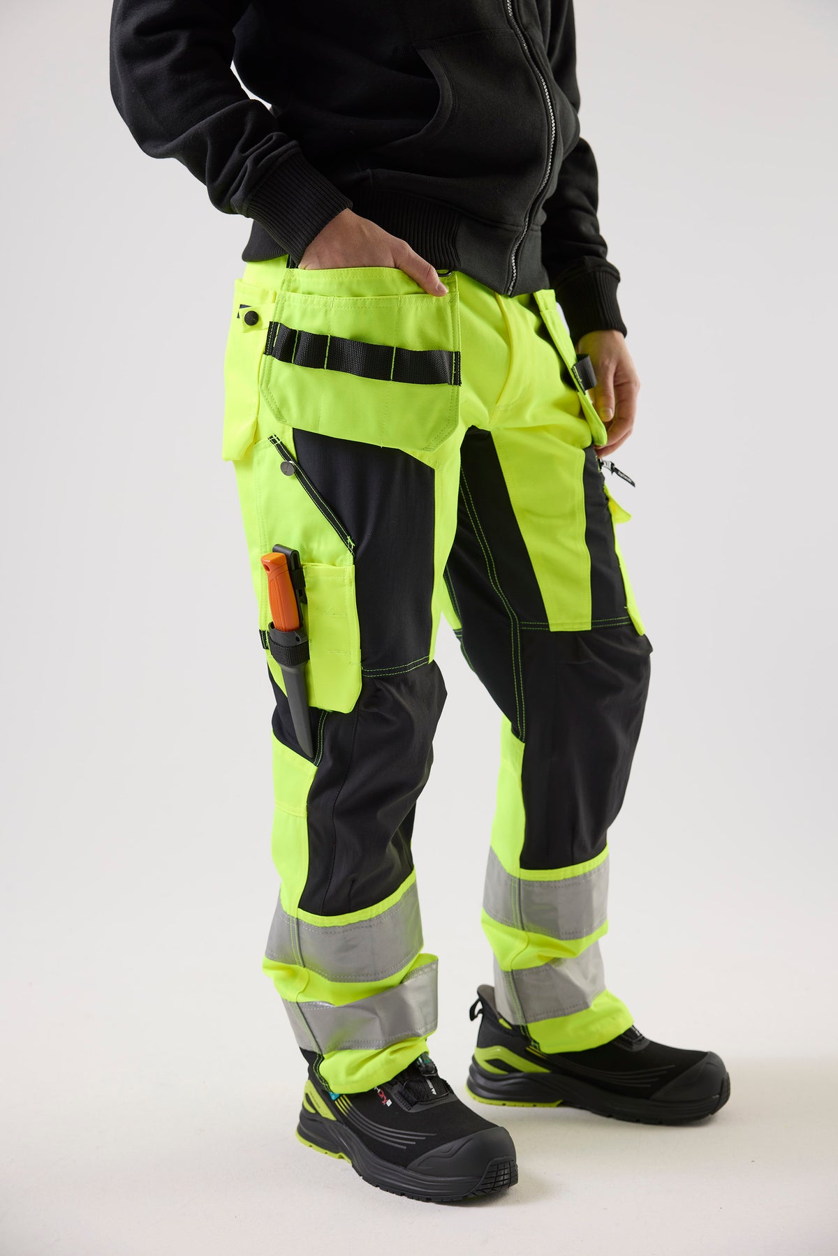 236 Craftsmen Trousers