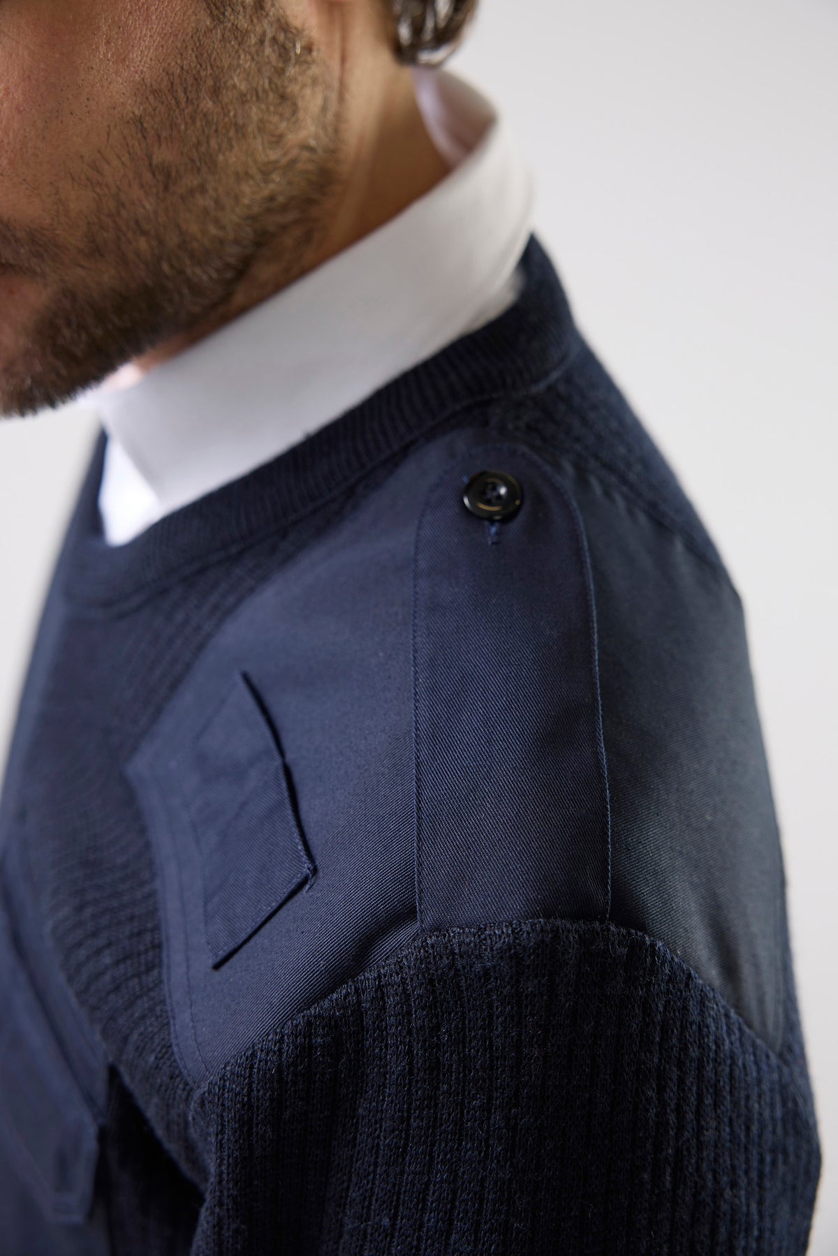 Nato Pullover V-neck