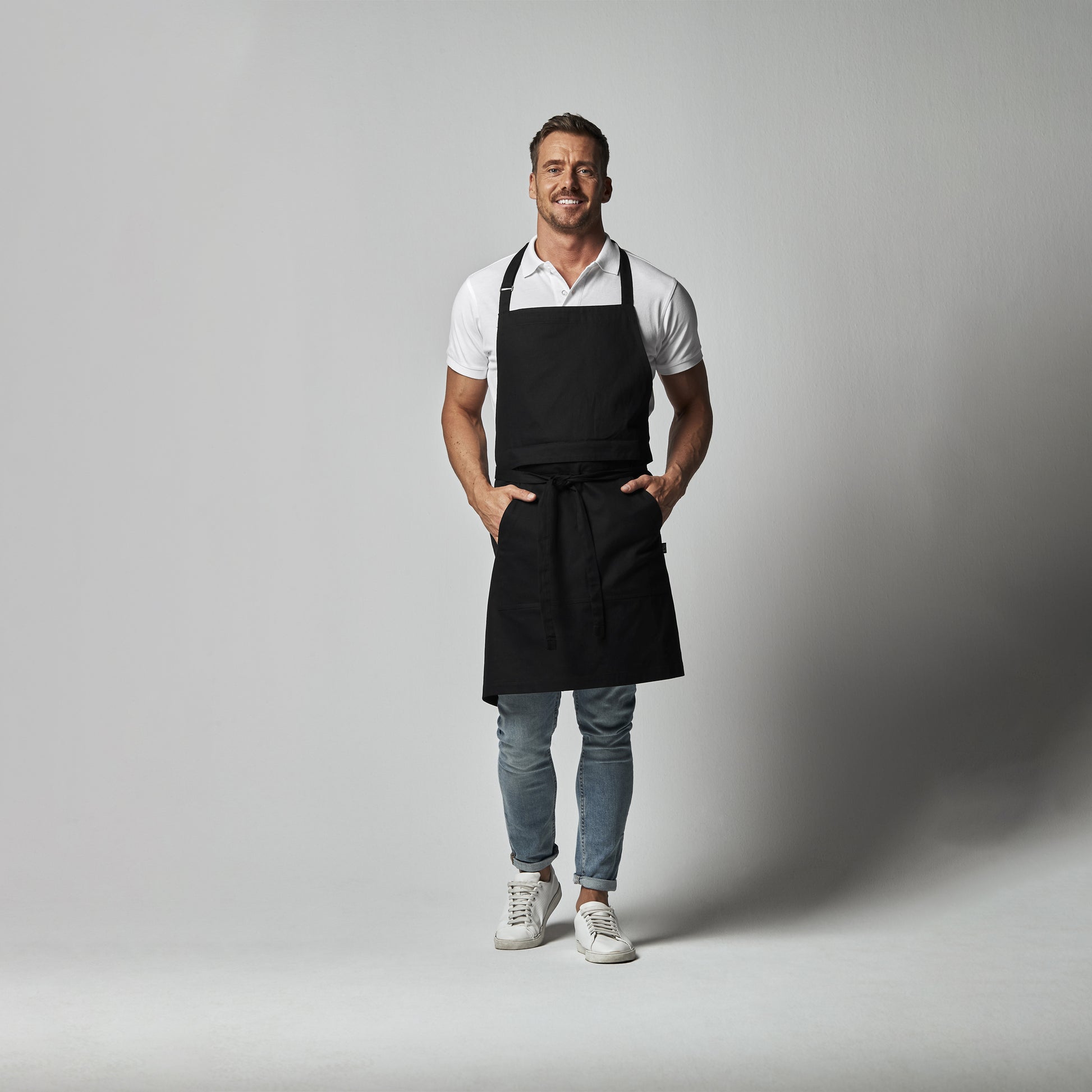Combi Apron (GOTS) Black