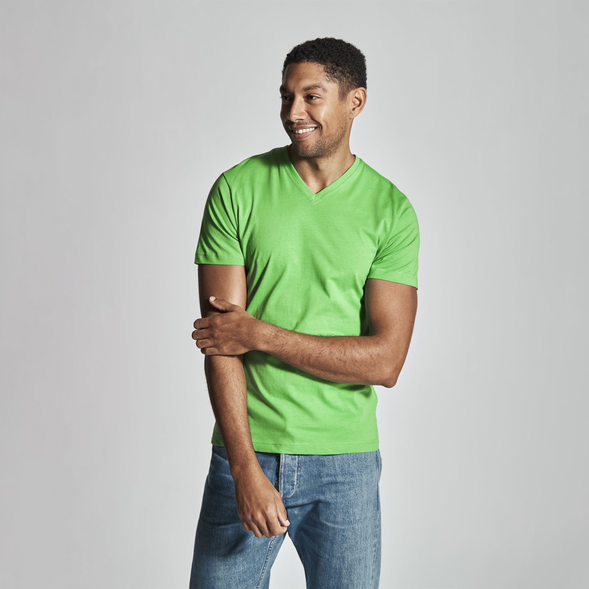 T-Shirt V-Neck Man