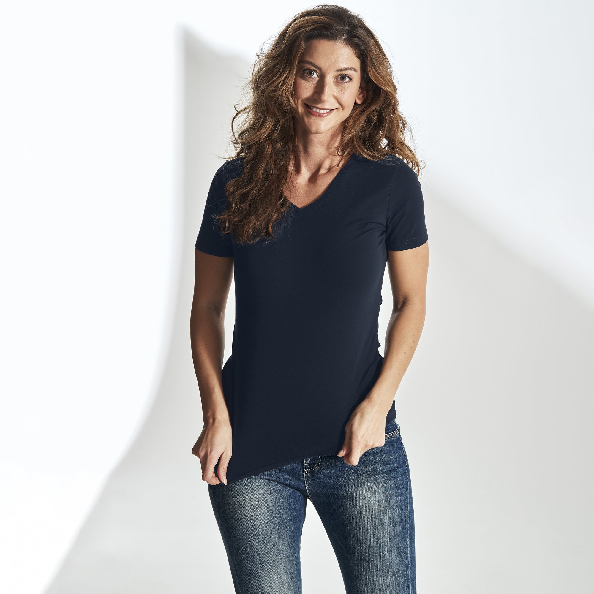Stretch V-Neck Lady