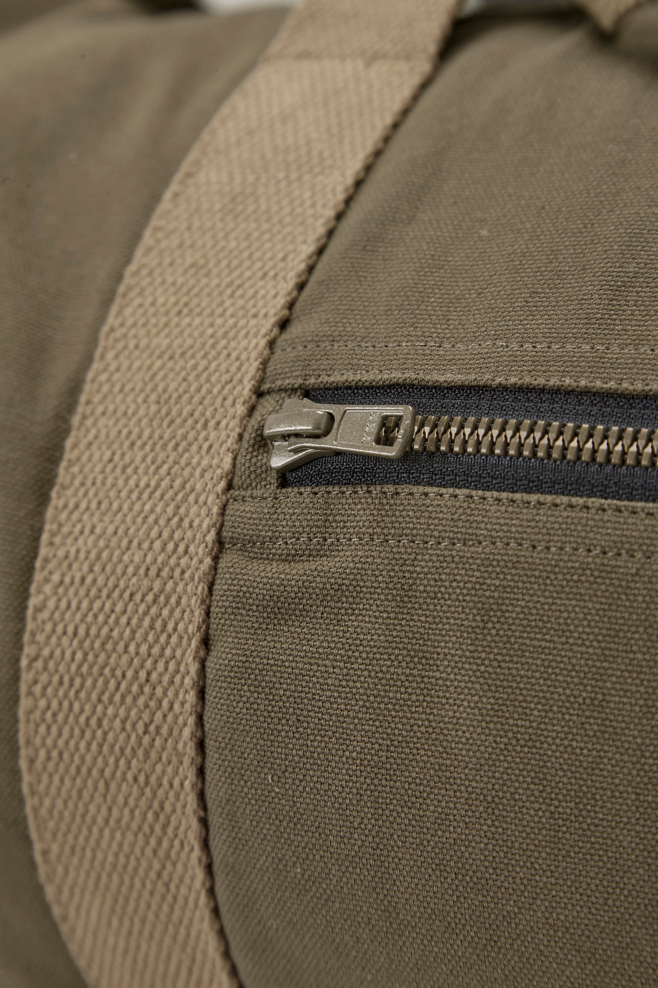 Canvas Dufflebag (GOTS) Dark Olive