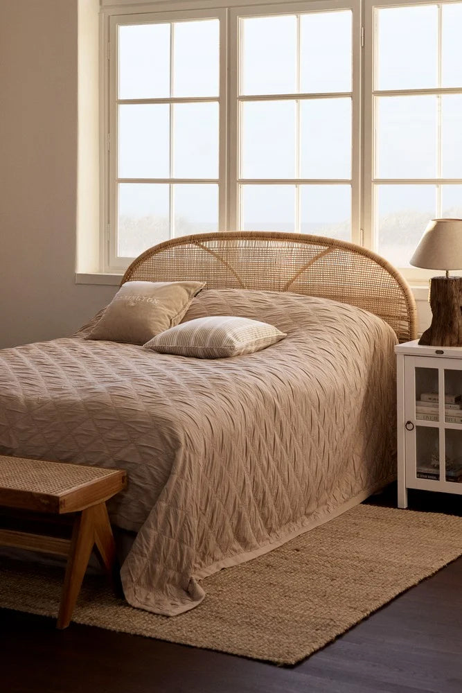 Signature Star Bedspread - LX10000125
