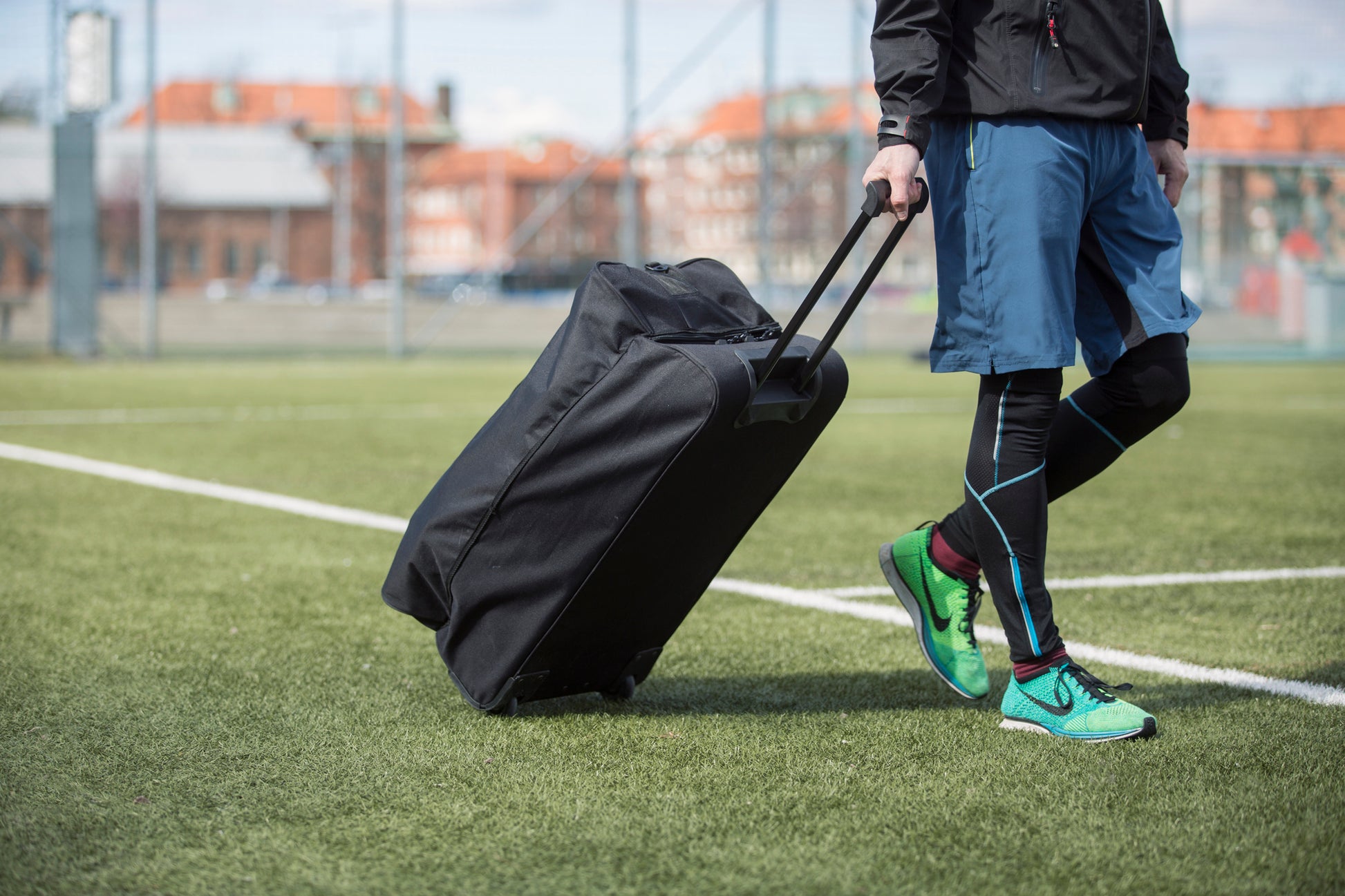 Black Line Travelbag Wheels Black