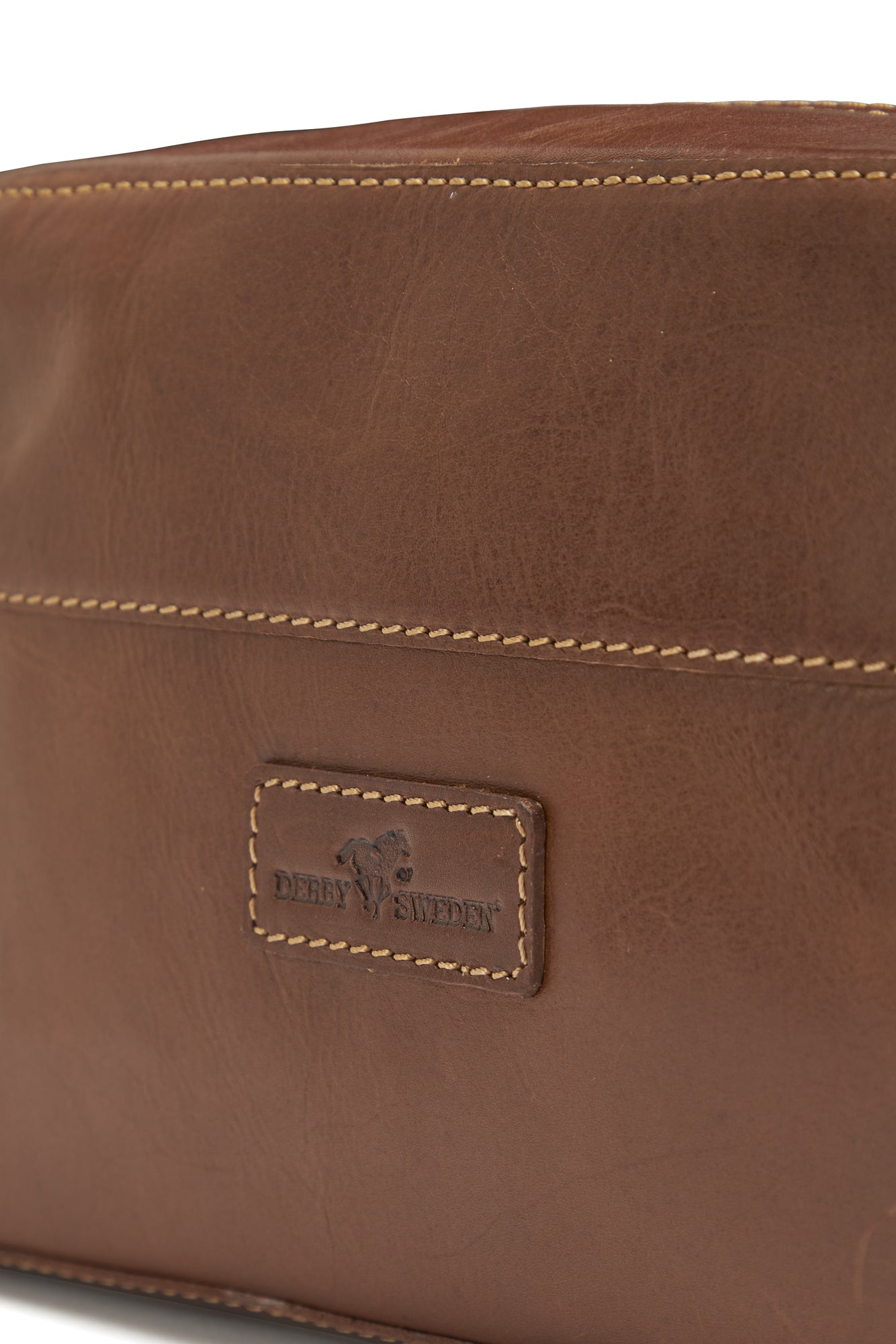 Leather Line Toilet Case Cognac