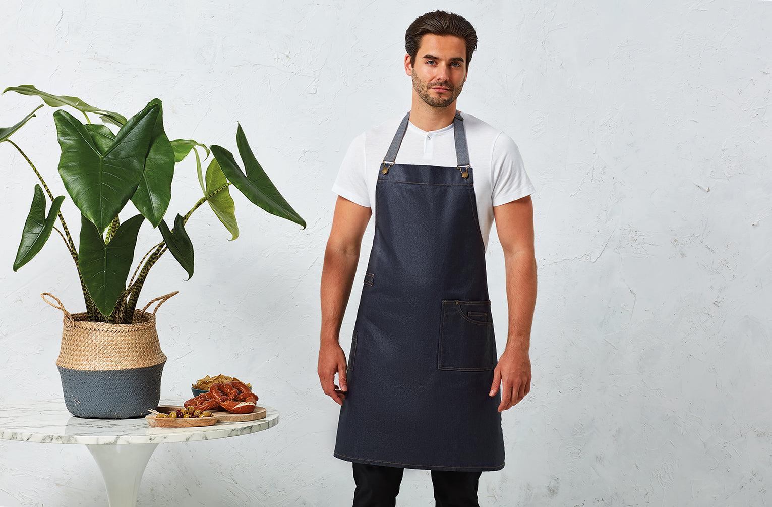 District Wax Bib Apron - P134