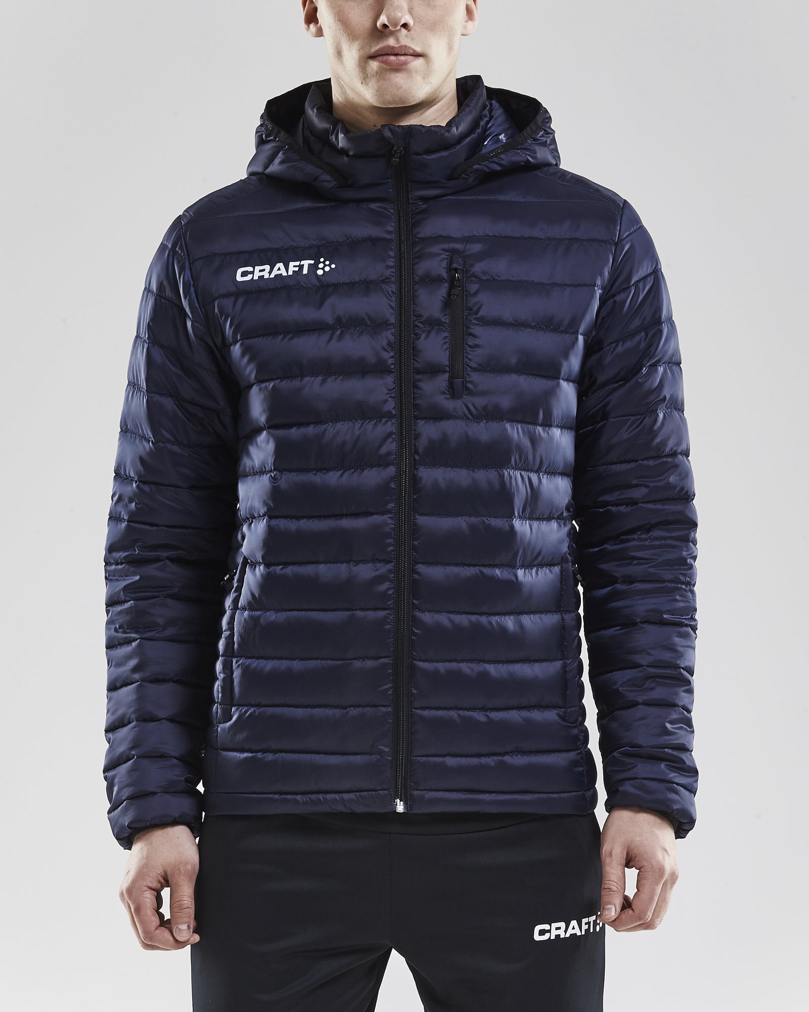 Isolate Jacket M