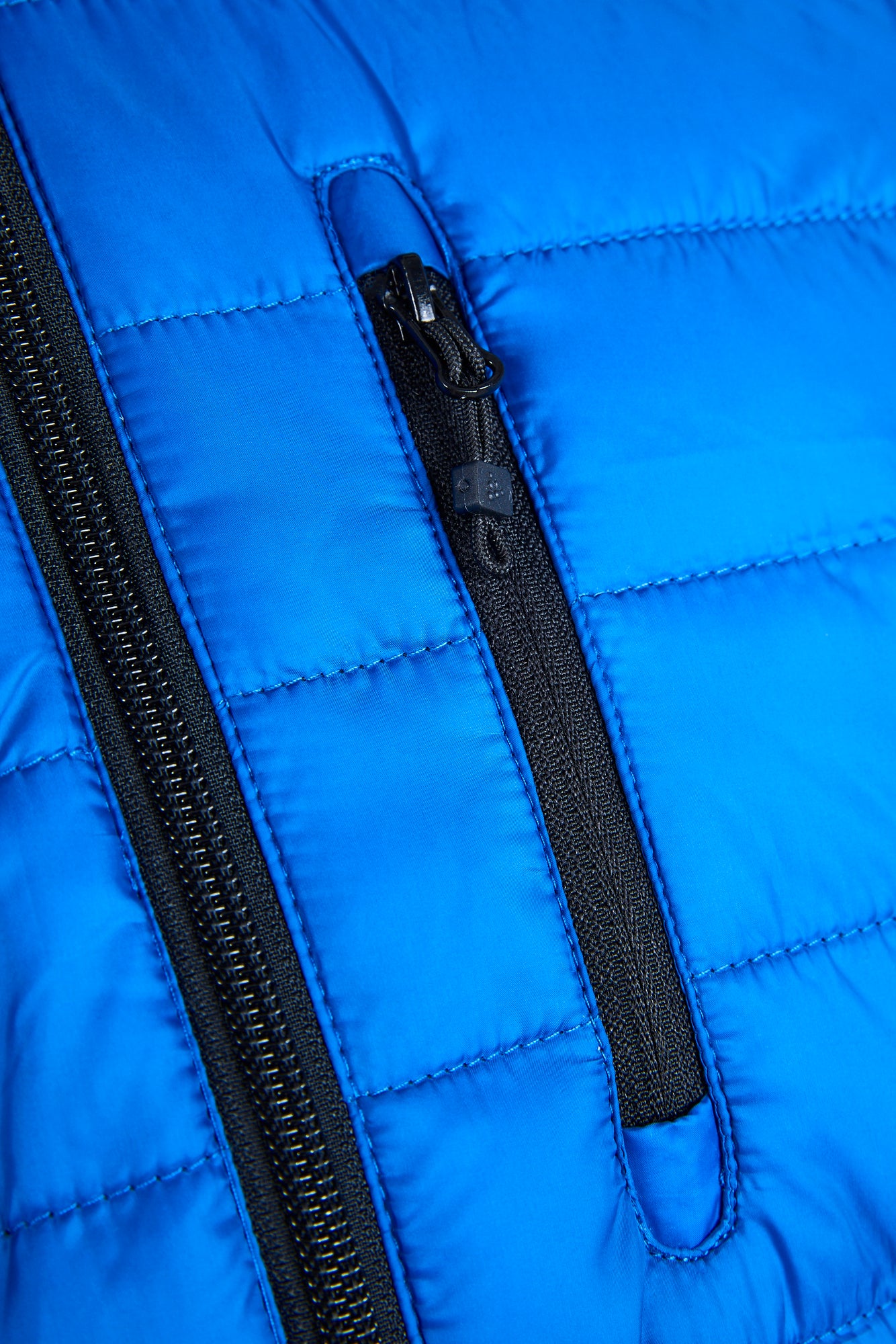Isolate Jacket W