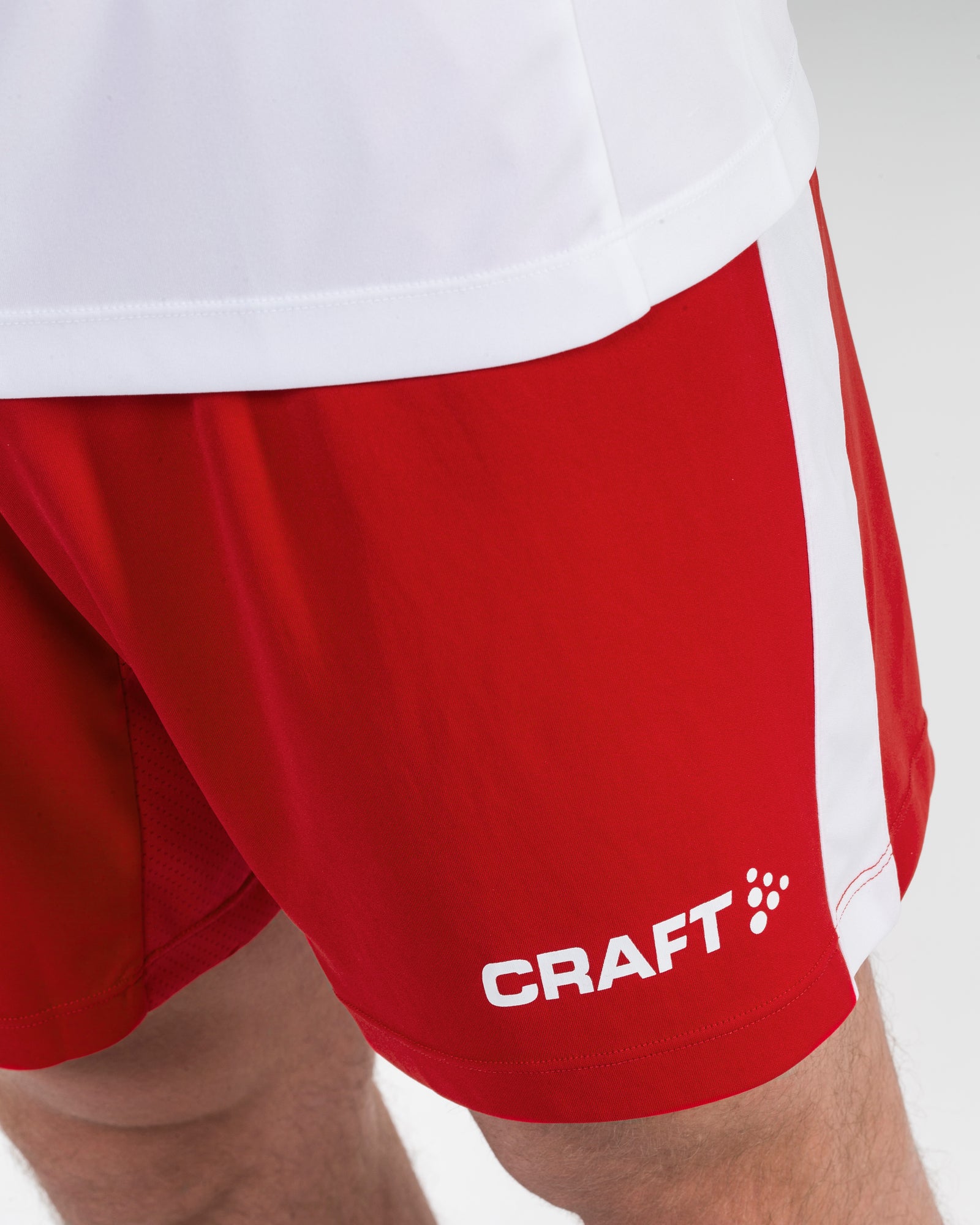 Progress Short Contrast Men WB