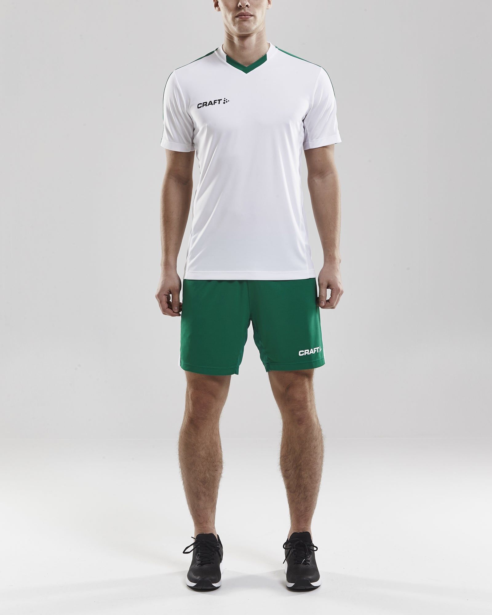 Progress Short Contrast Men WB