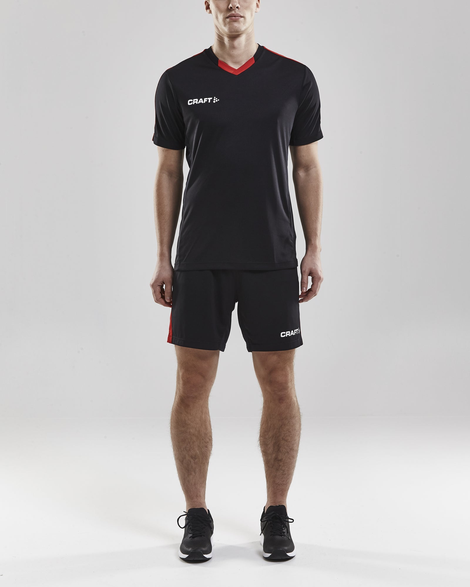 Progress Short Contrast Men WB