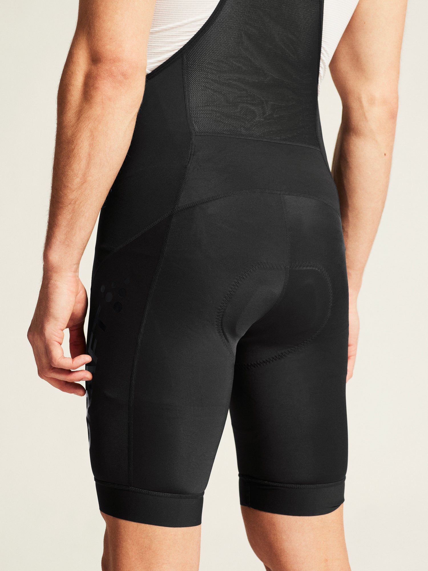 CORE Essence Bib Shorts M