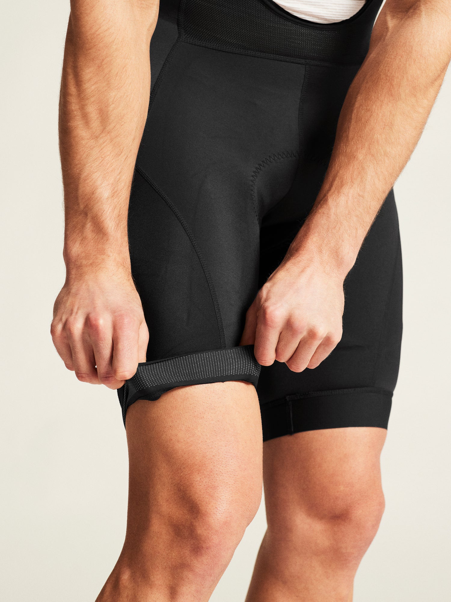 CORE Essence Bib Shorts M