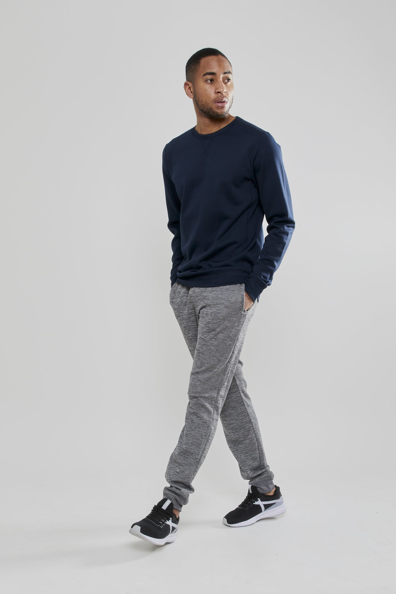 Leisure Crewneck M