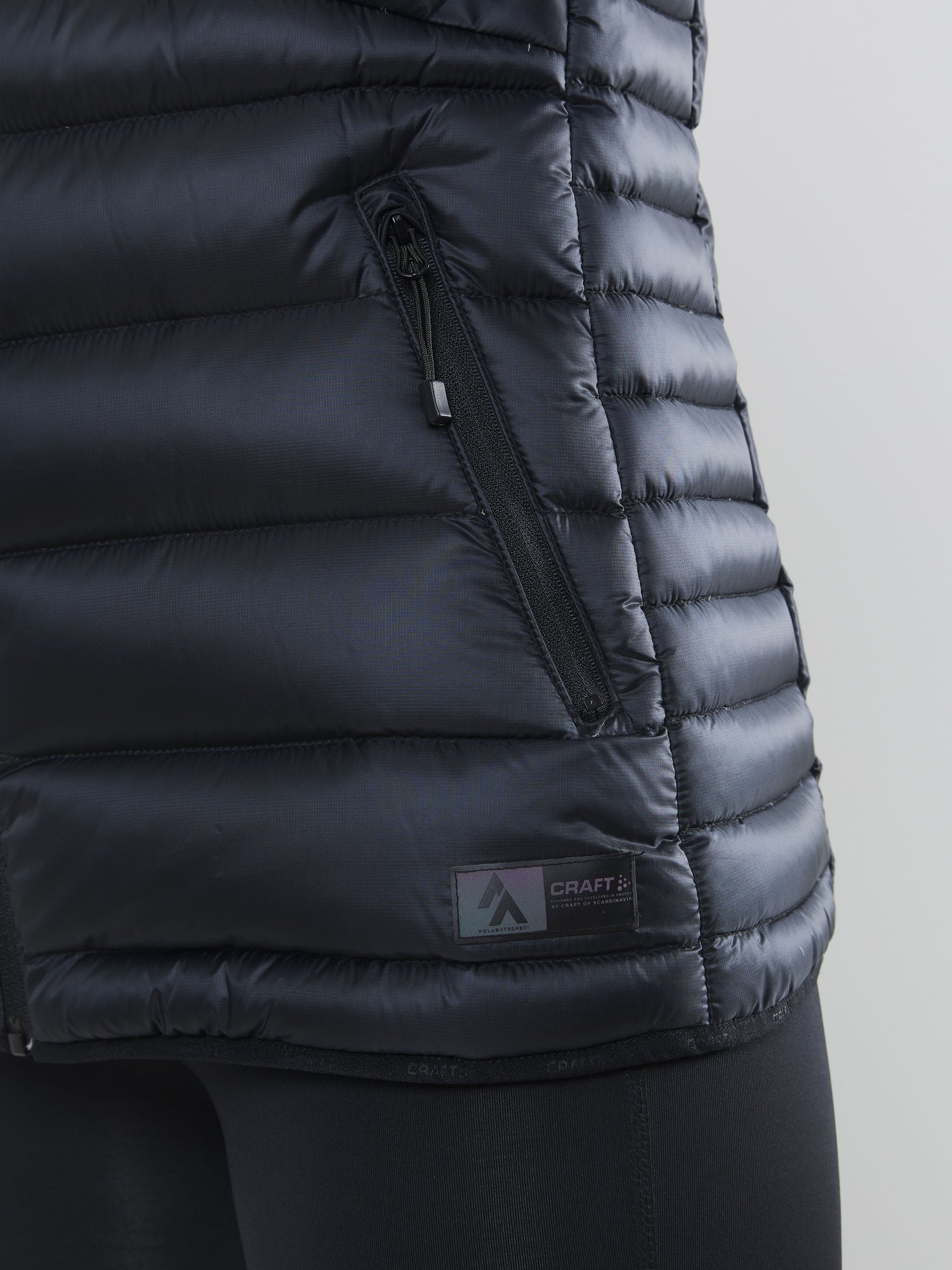 Light  down vest W