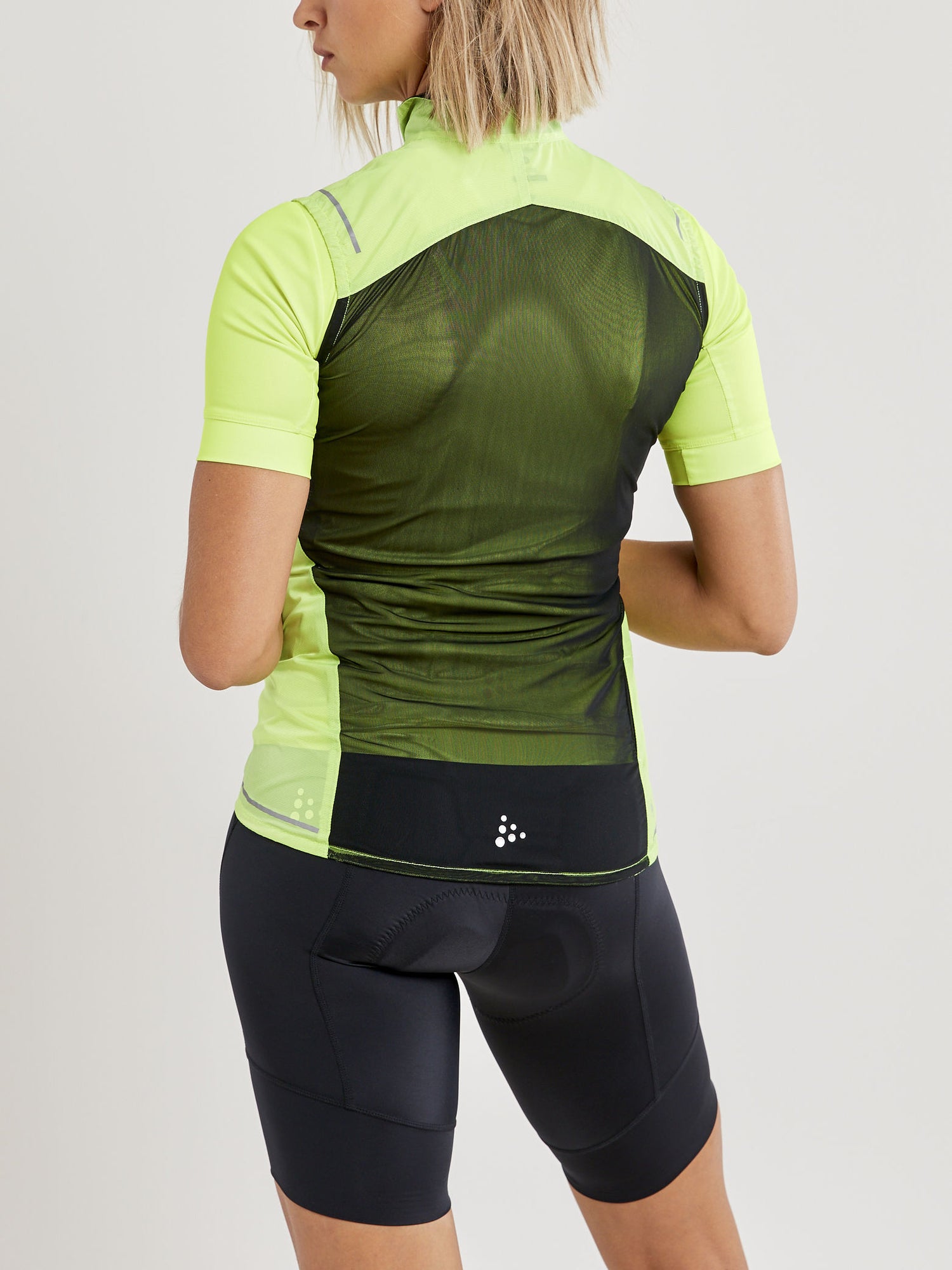 ADV Essence Light Wind Vest W