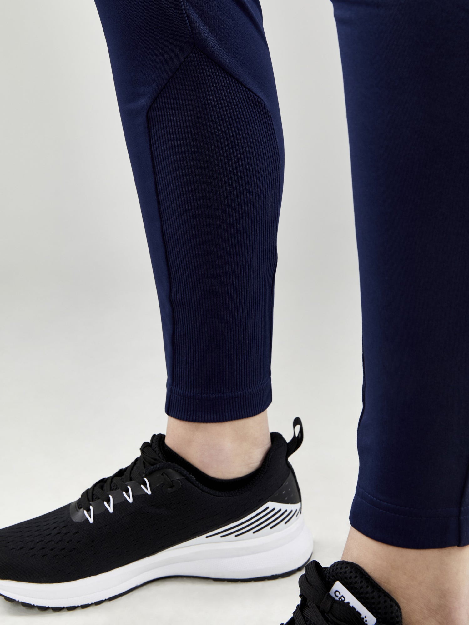 Evolve Slim Pants W