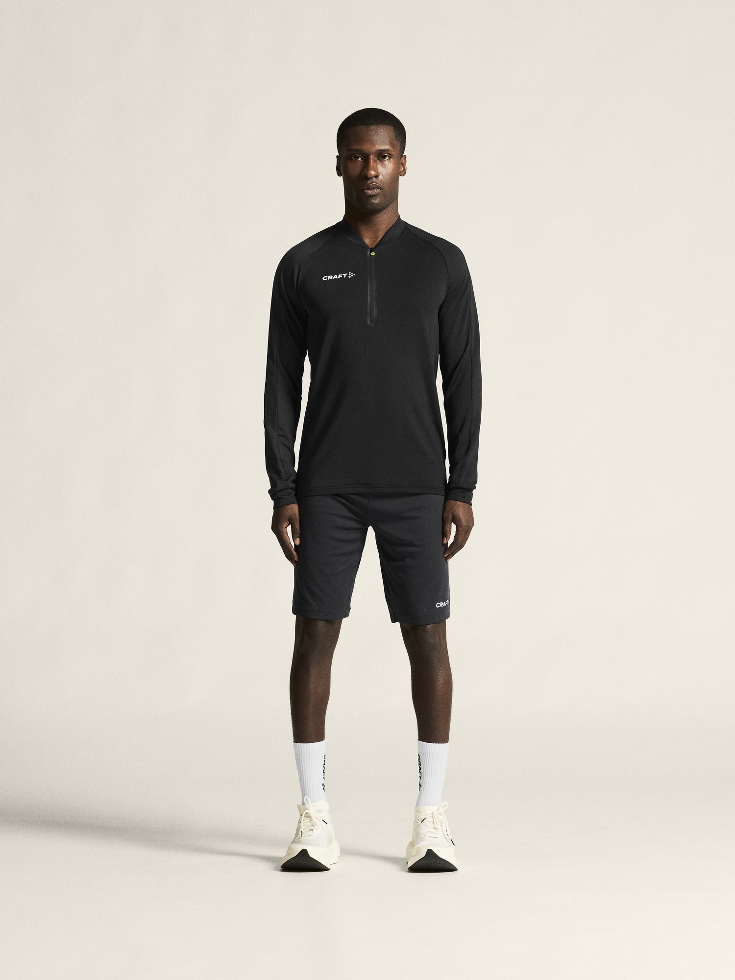 Extend Half Zip M