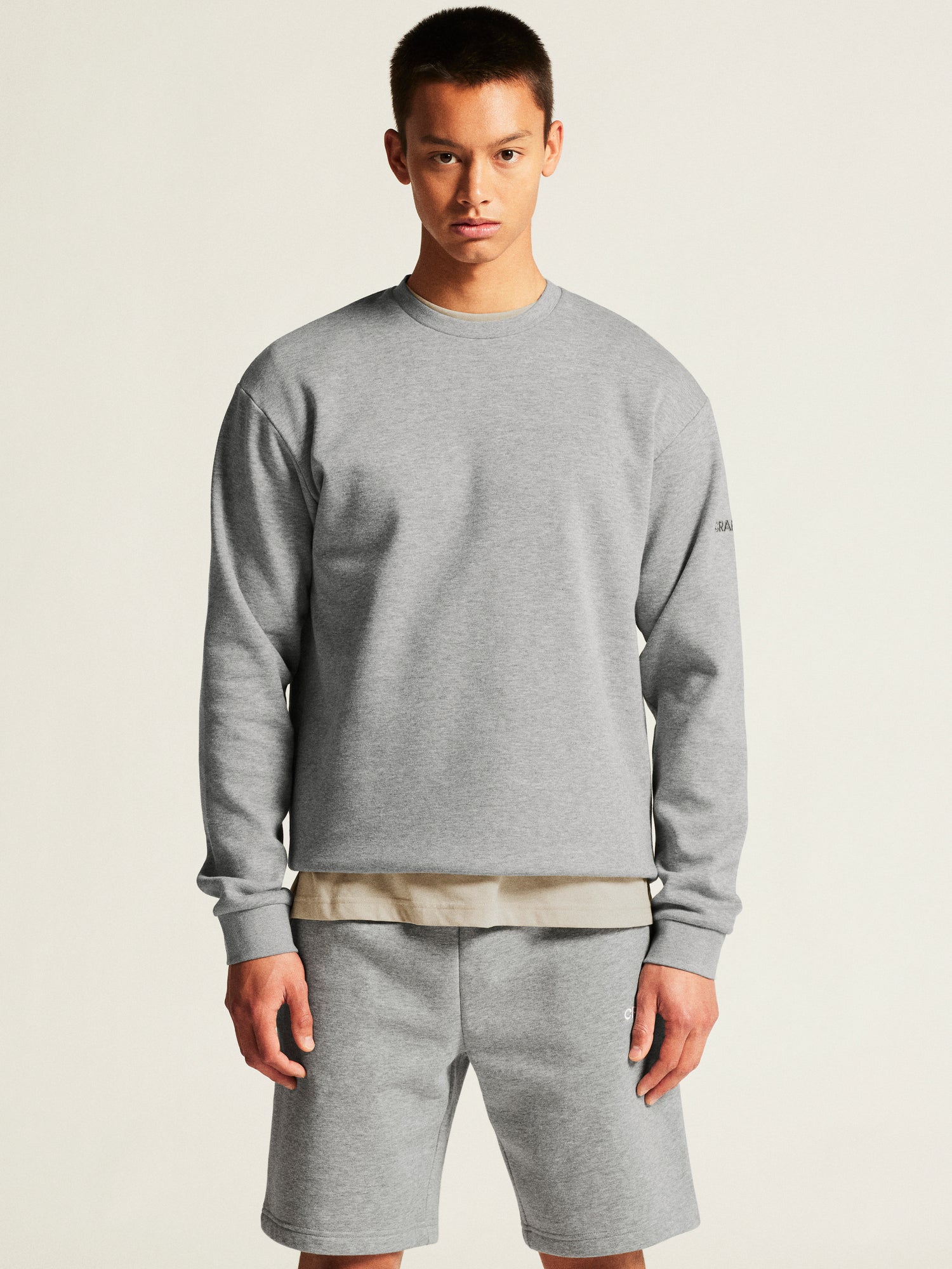 Community 2.0 R Neck M