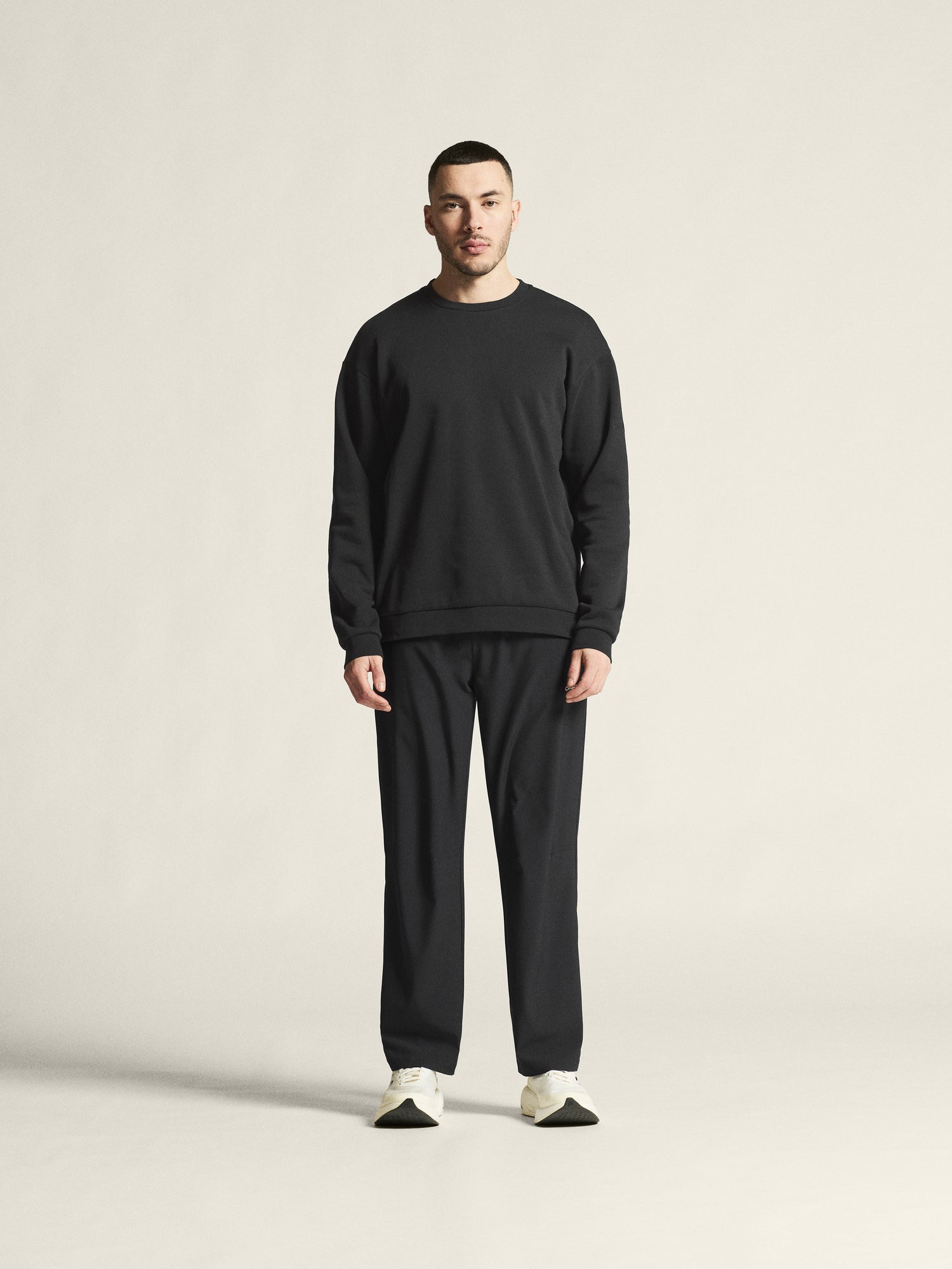 Community 2.0 R Neck M