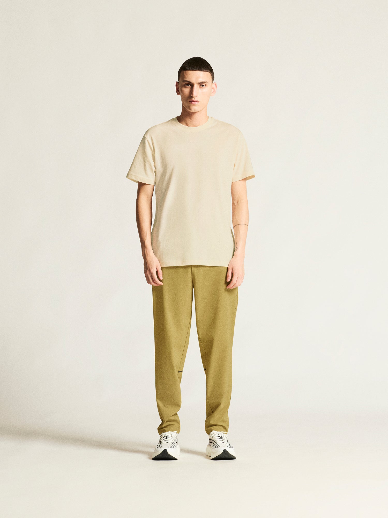 Community 2.0 Tee M