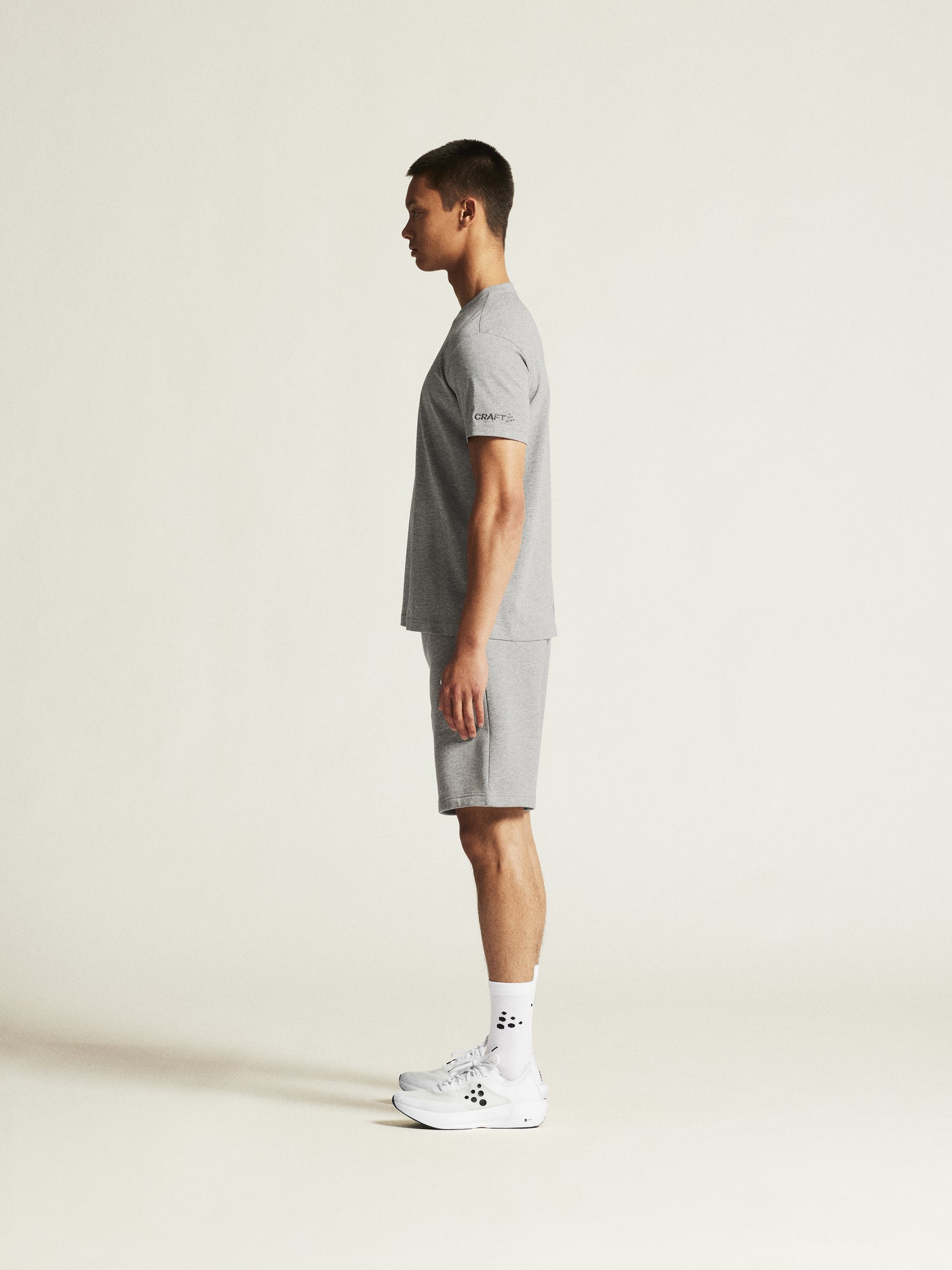 Community 2.0 Tee M