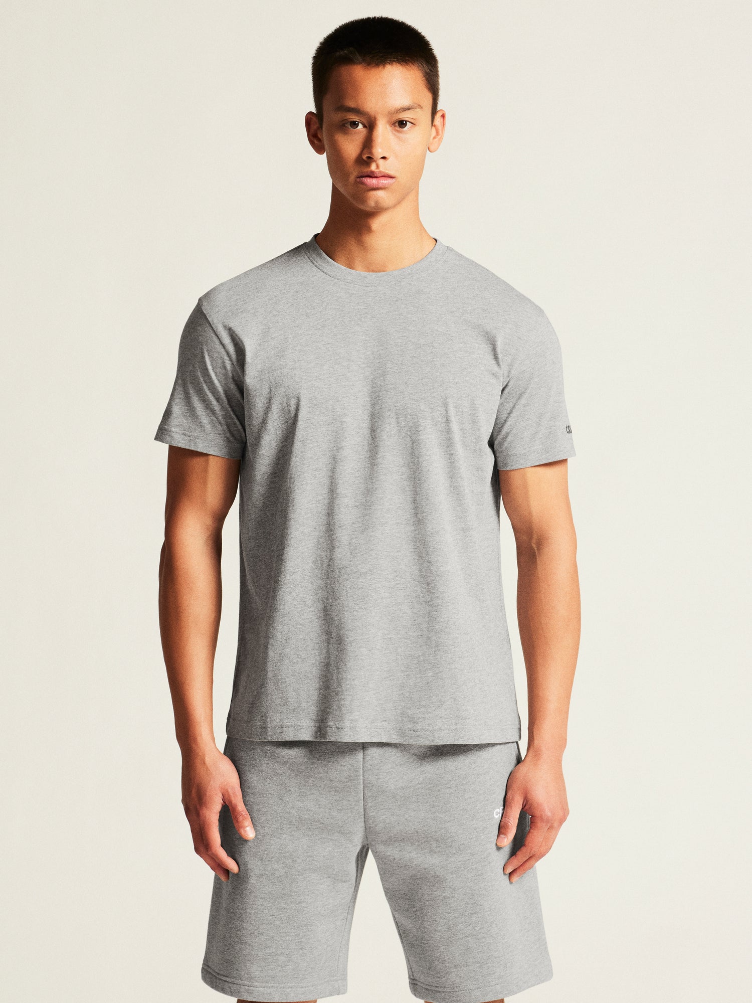 Community 2.0 Tee M