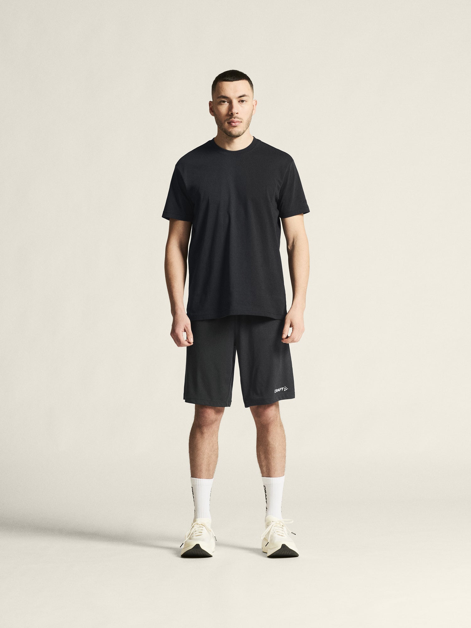 Community 2.0 Tee M
