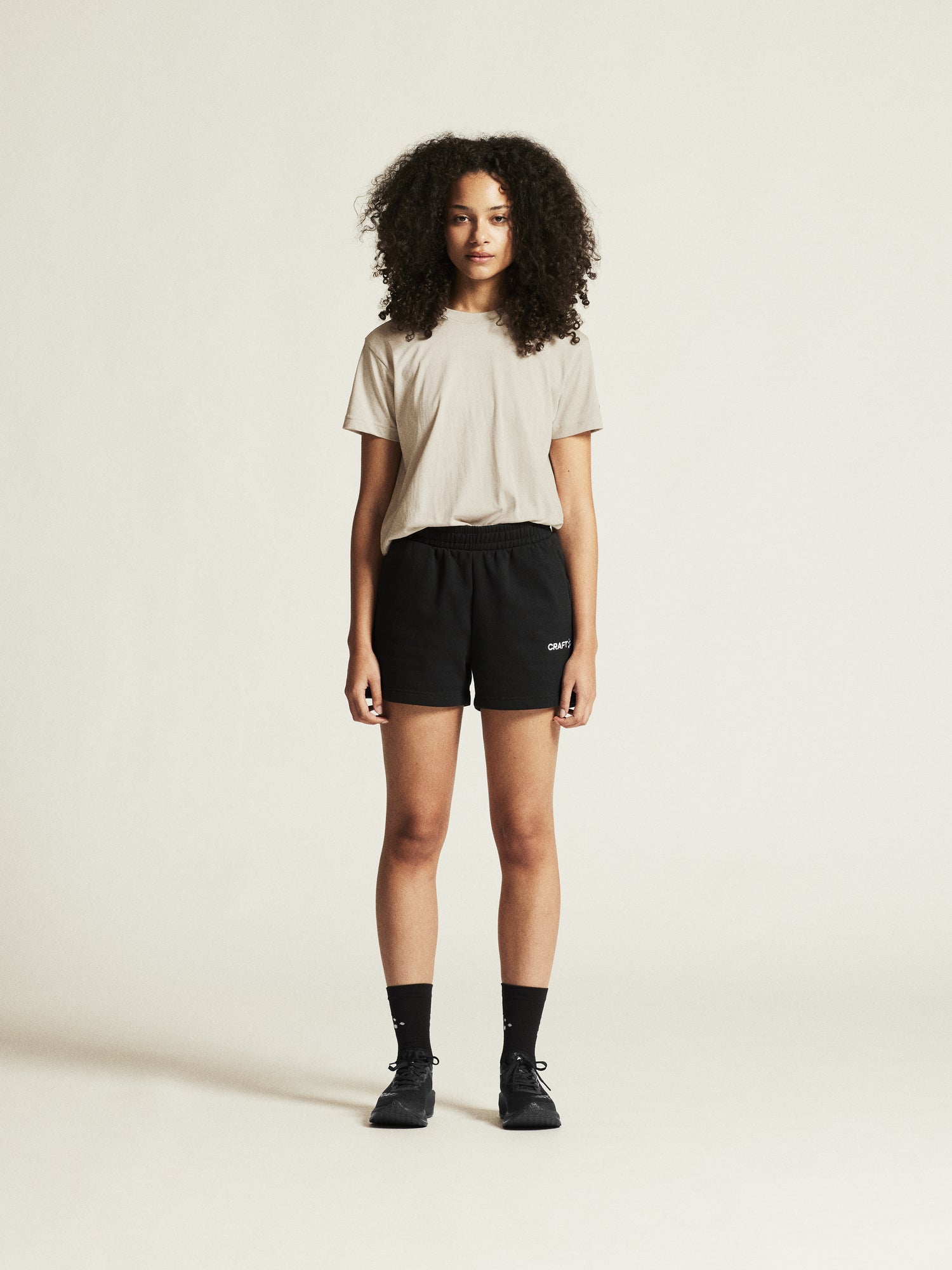 Community 2.0 Tee W