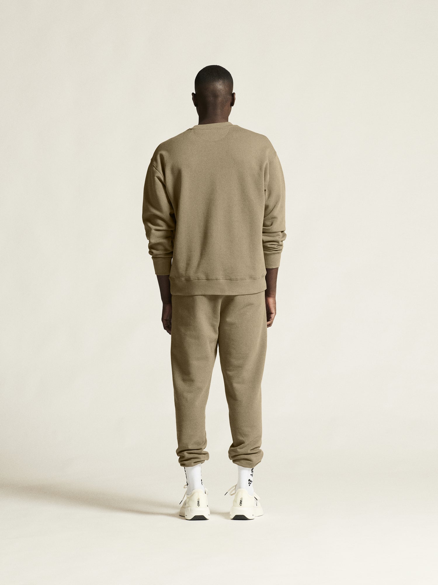 Frequent RN Sweatshirt M