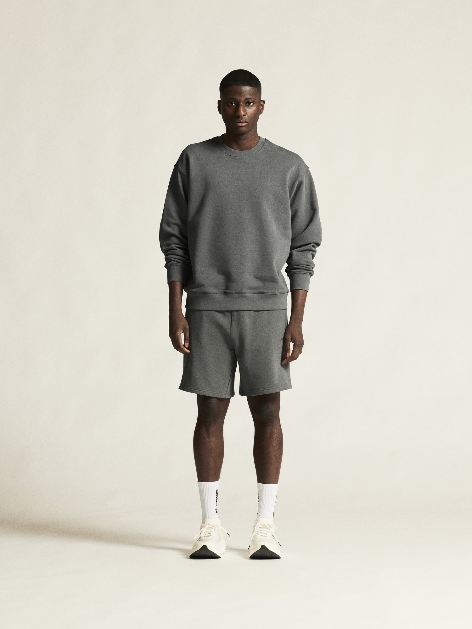 Frequent RN Sweatshirt M