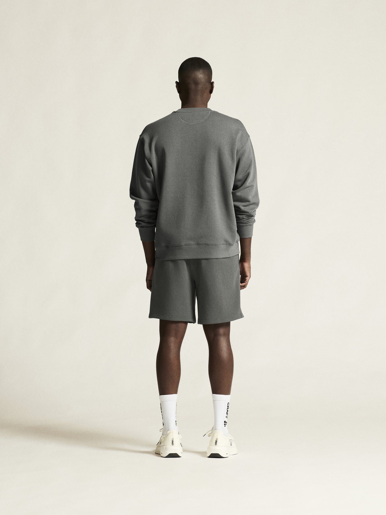 Frequent RN Sweatshirt M