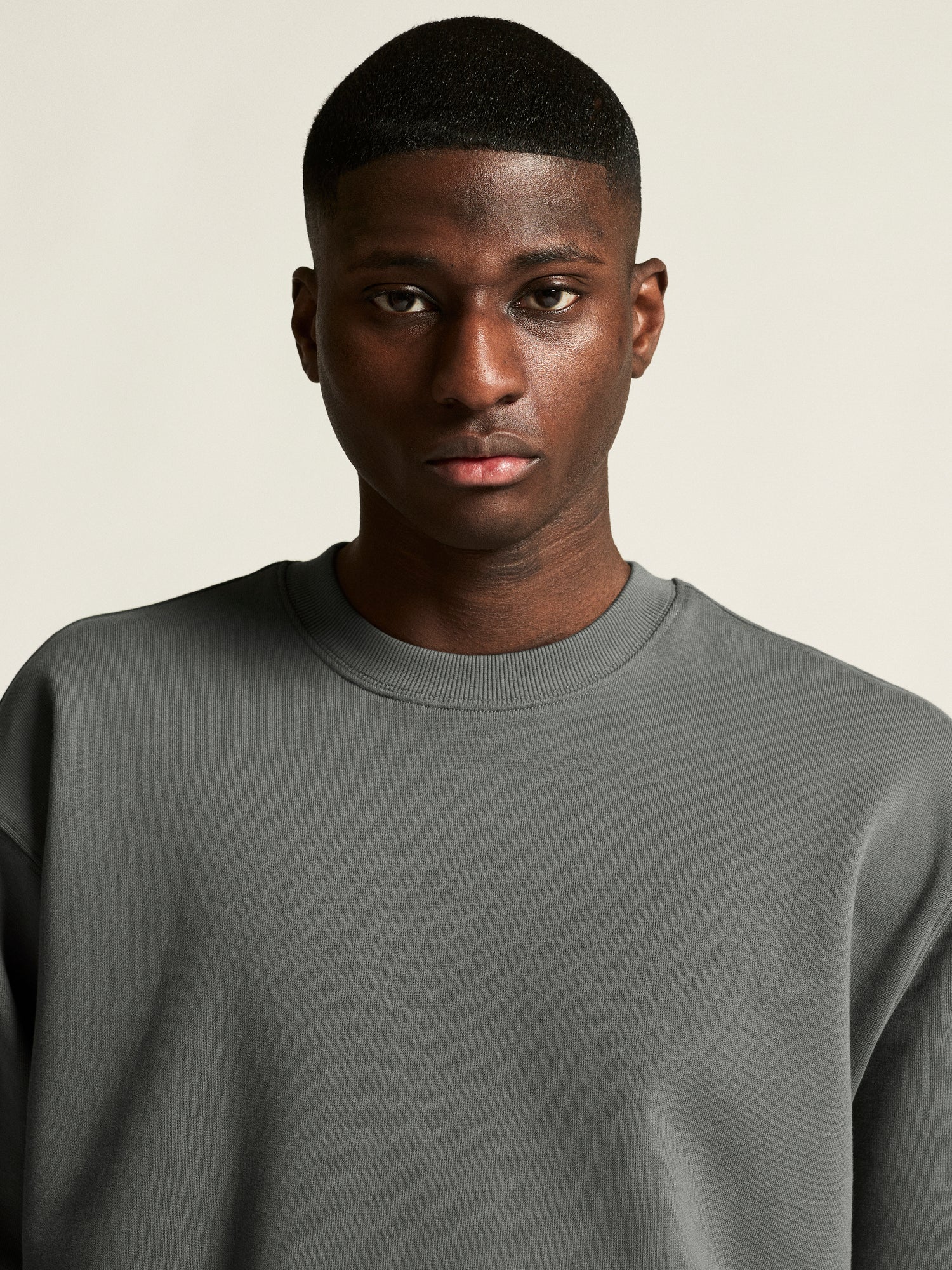 Frequent RN Sweatshirt M