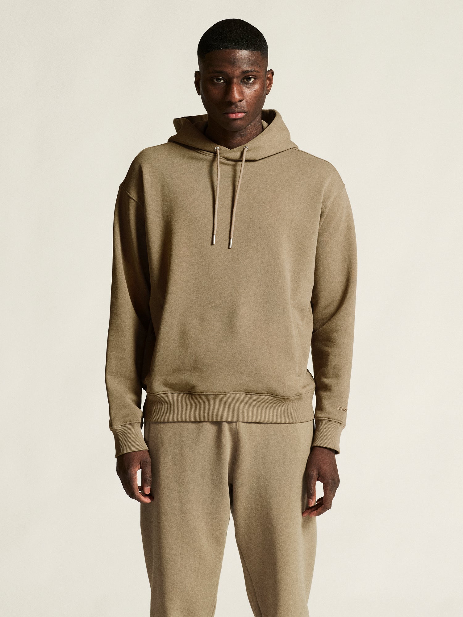 Frequent Hoodie M