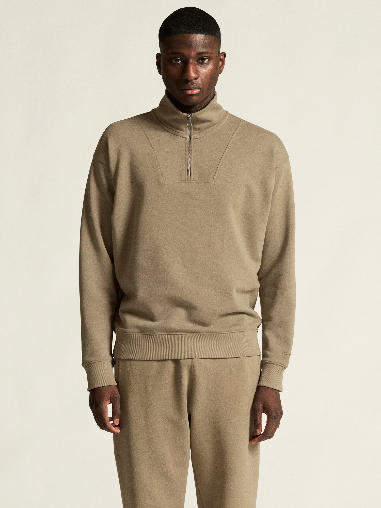 Frequent HZ Sweatshirt M