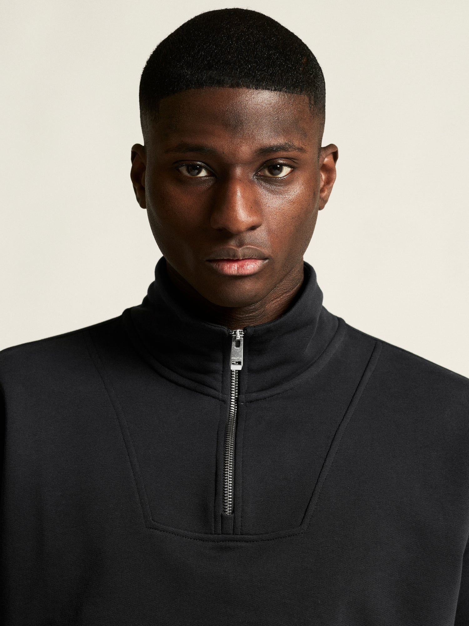 Frequent HZ Sweatshirt M