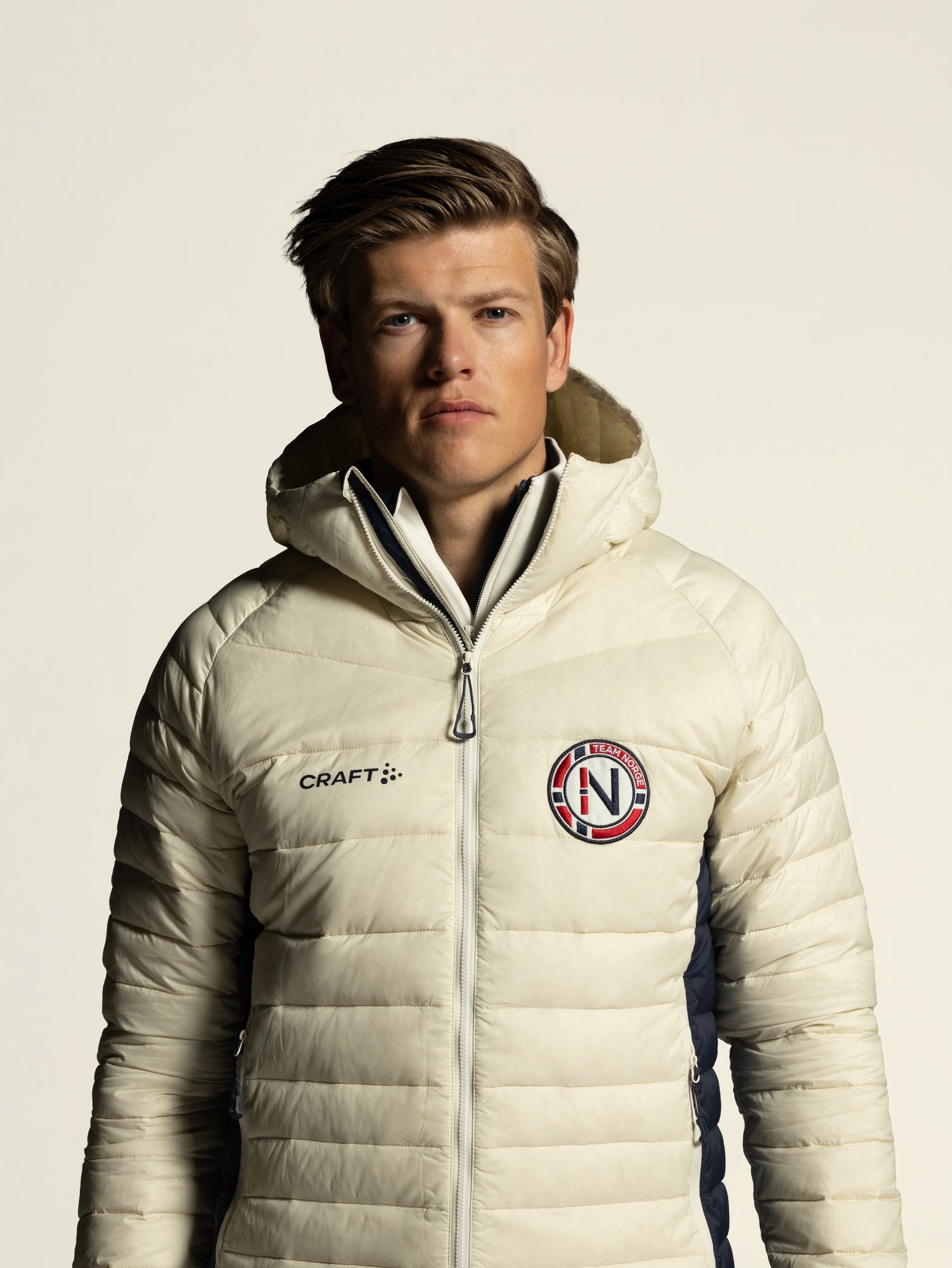OL Norway Light Down Jacket M