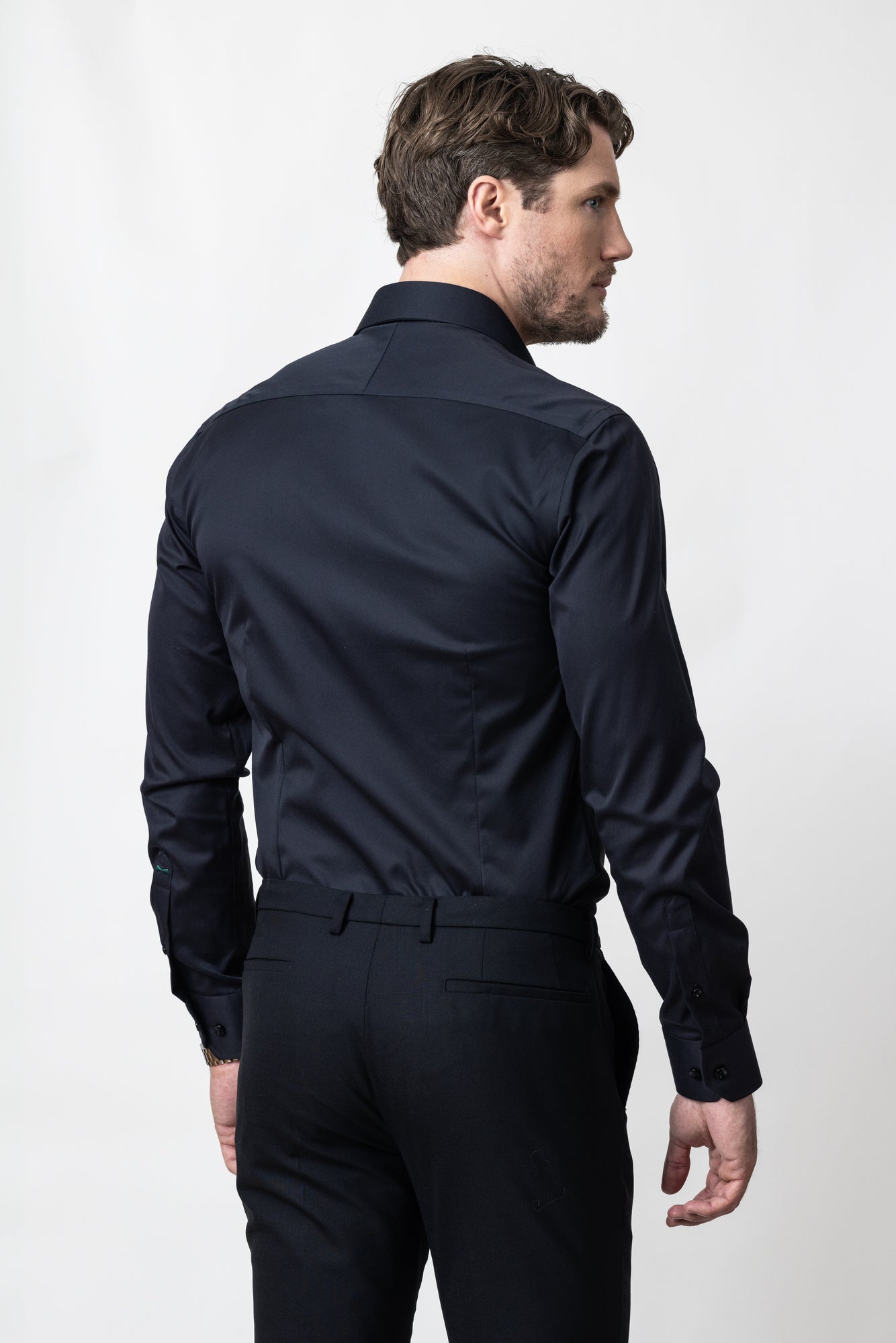 GB01 Twill Regular Black