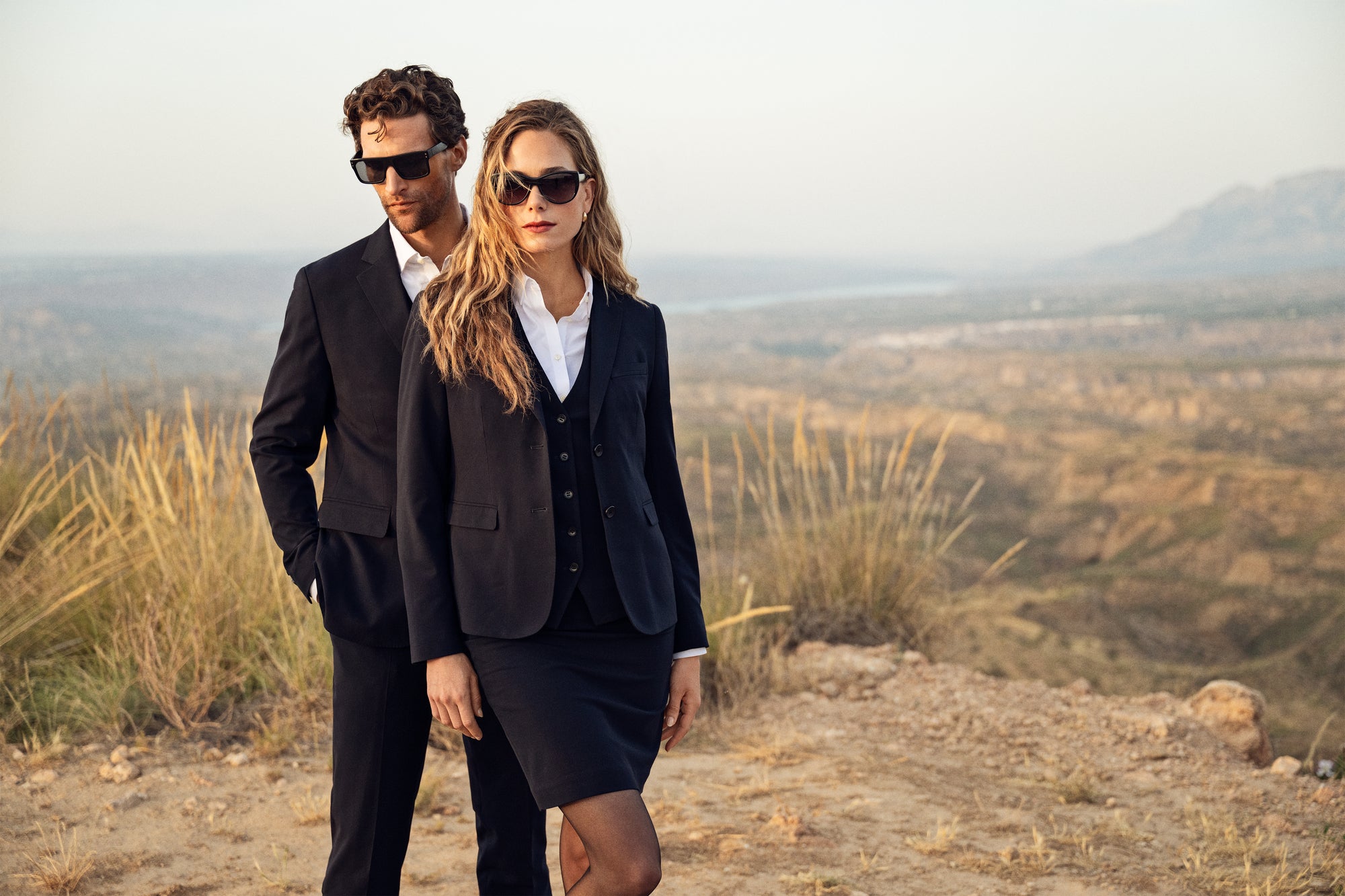GB02 Twill Stretch Woman Contemporary Black