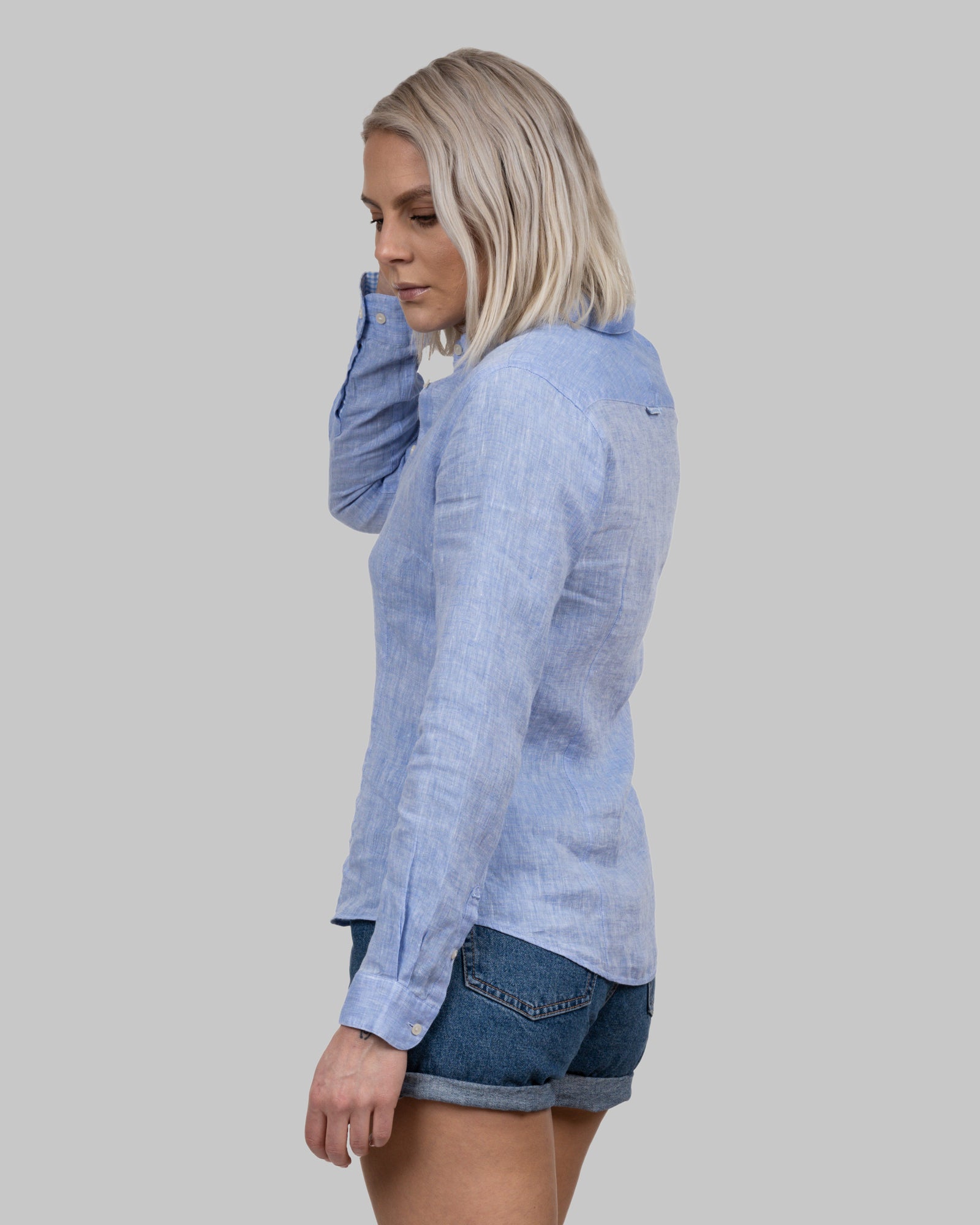 IB33 Linen Woman Skyblue