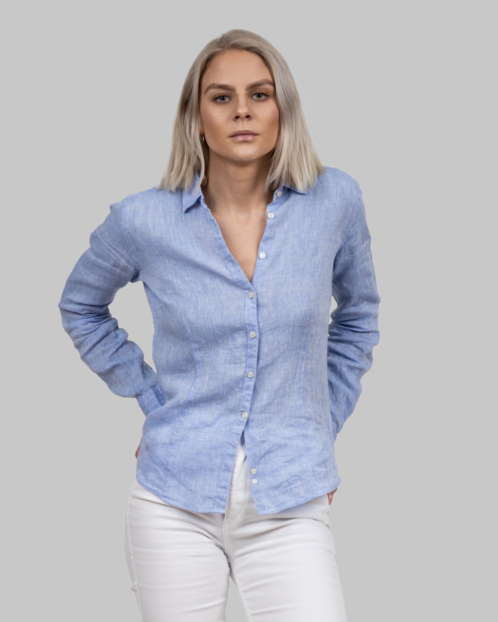 IB33 Linen Woman Skyblue
