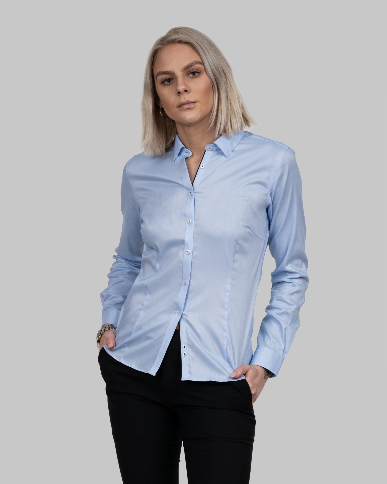 JH&F Yellow Bow 52 Woman Skyblue