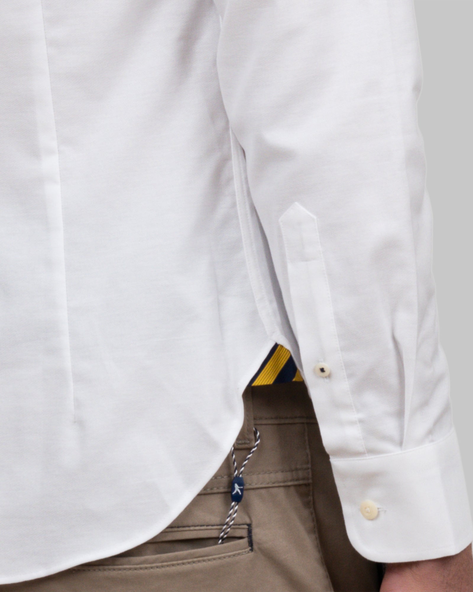 YB54 Oxford Slim White