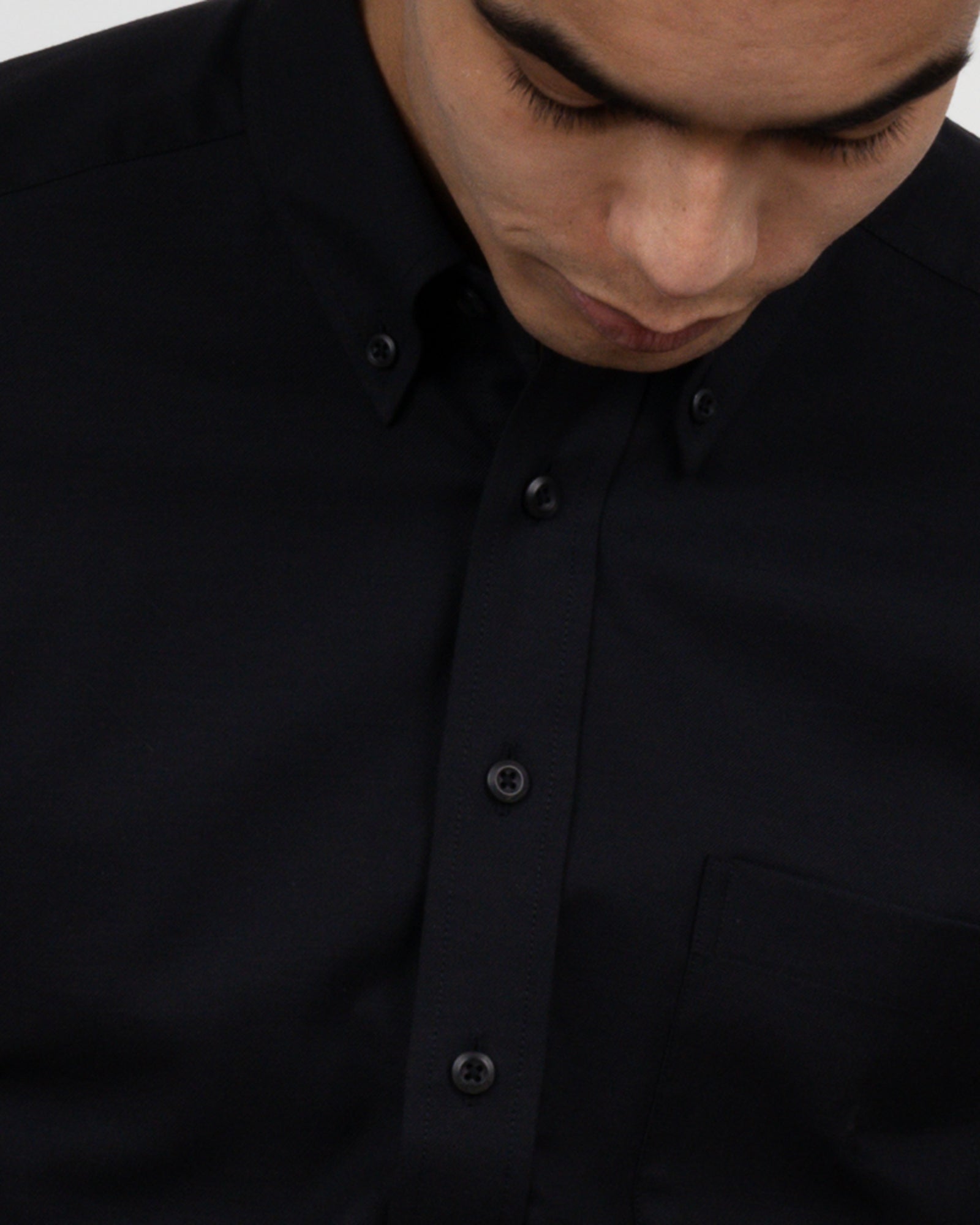 YB54 Oxford Slim Black