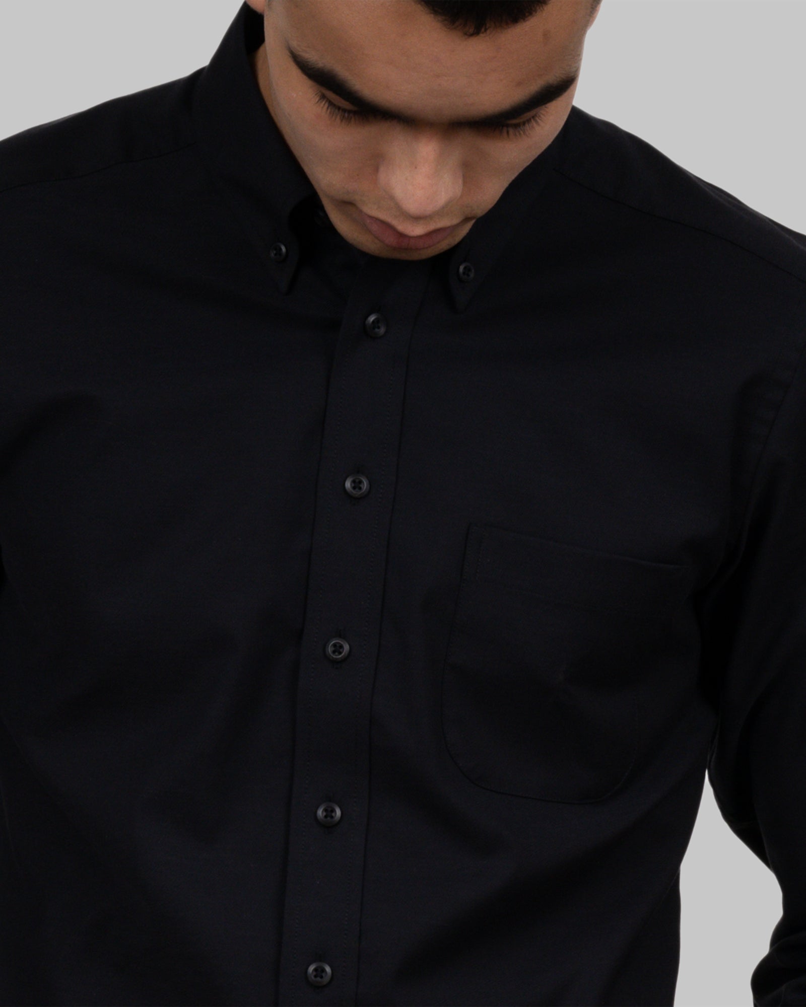 YB54 Oxford Slim Black