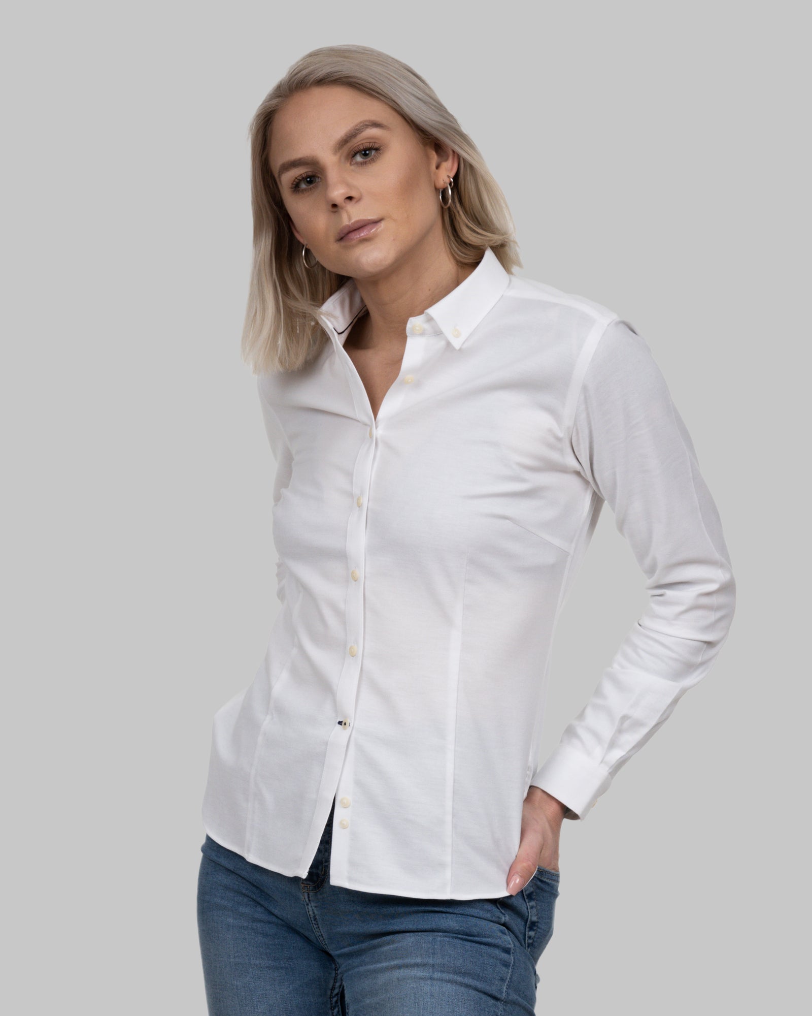 YB54 Oxford Woman White