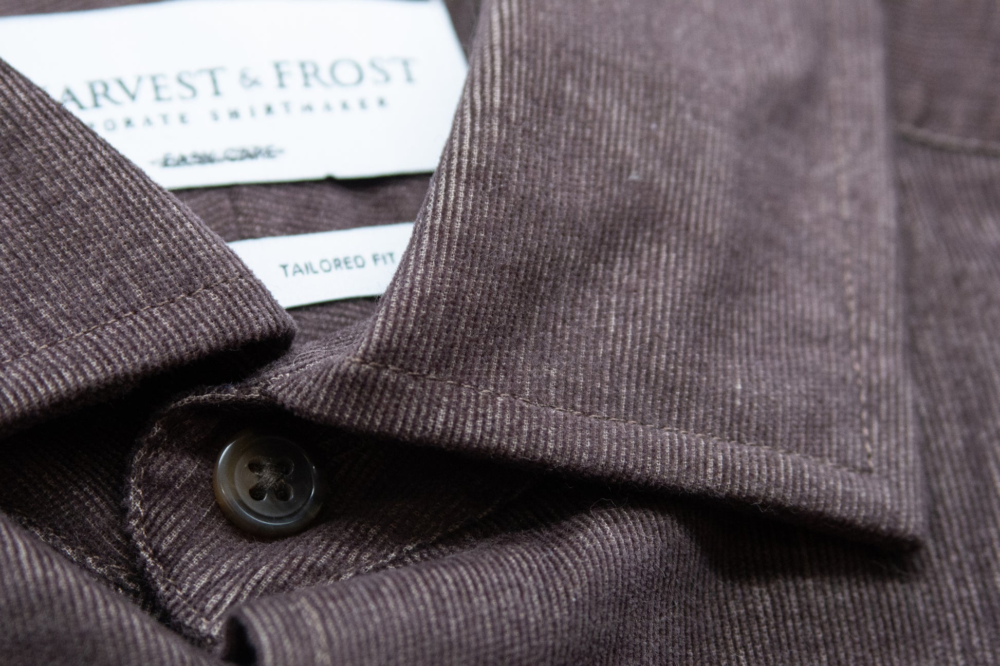 IB134 Micro Cord Tailored Brown