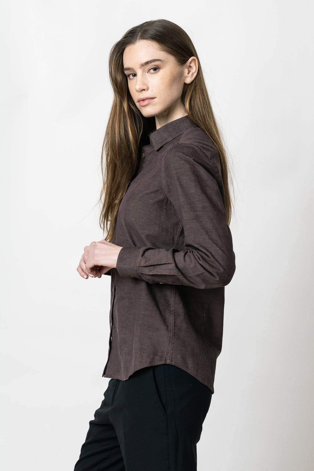 IB134 Micro Cord Woman Contemporary Brown