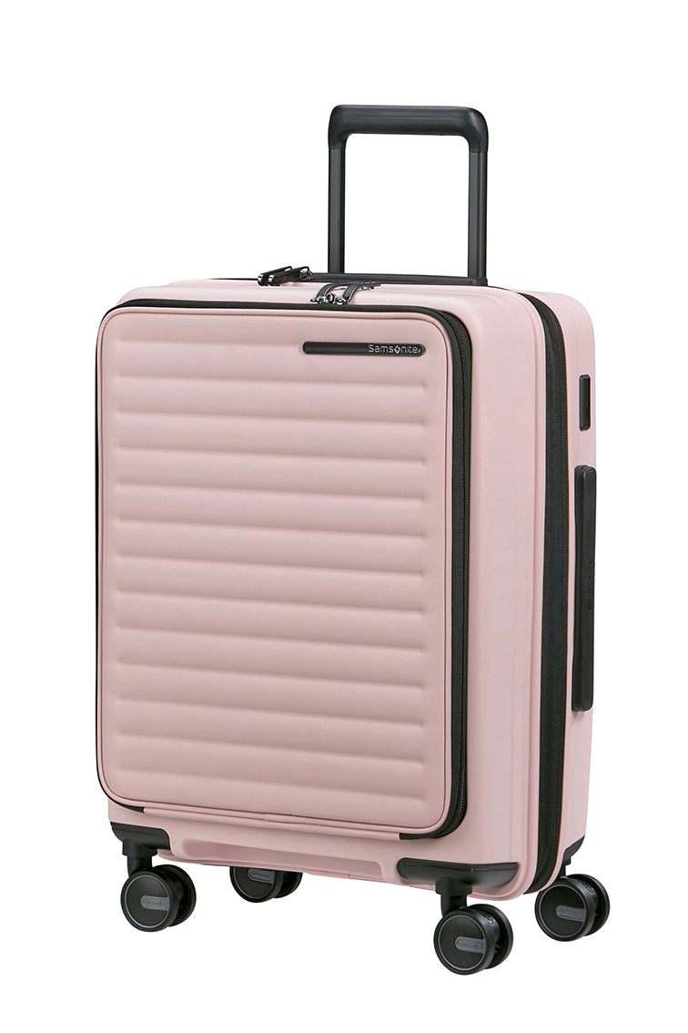 Restackd Utv. koffert 4 hjul Frontlomme 55